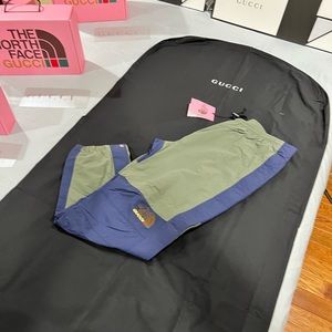 The North Face x GUCCI Lightweight Techno Pants Thyme Green/ TNF Blue Sz Large